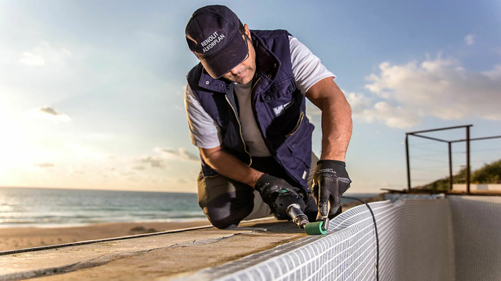 This lining system is suitable both for new build swimming pools and for refurbishments.